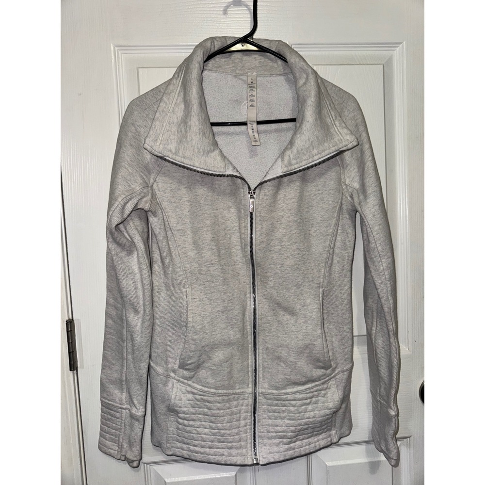 Lululemon full zip scuba